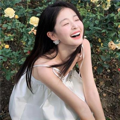 离婚后三个美女爆宠我